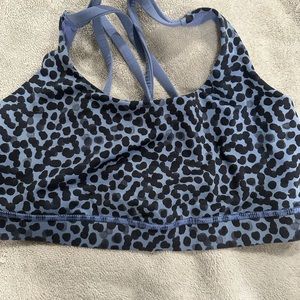 Polka dot lululemon energy bra